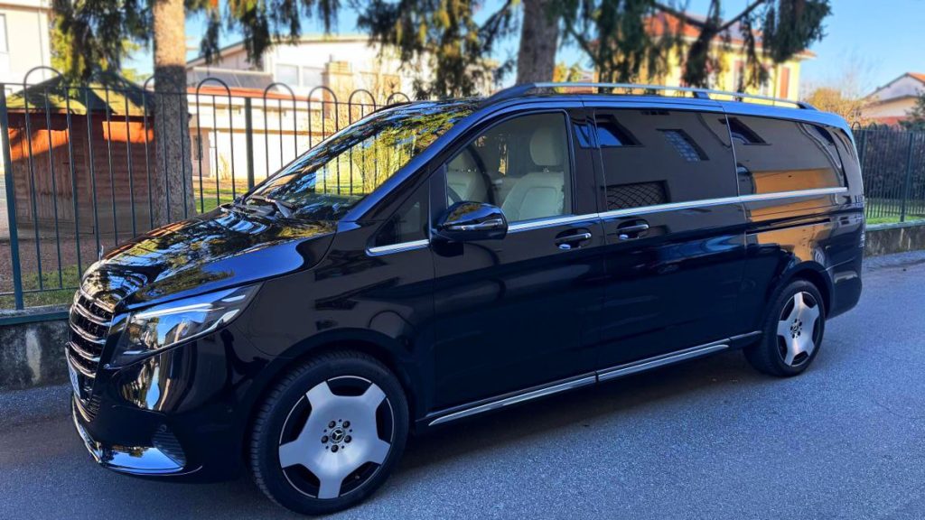Taxi from Milan Airports